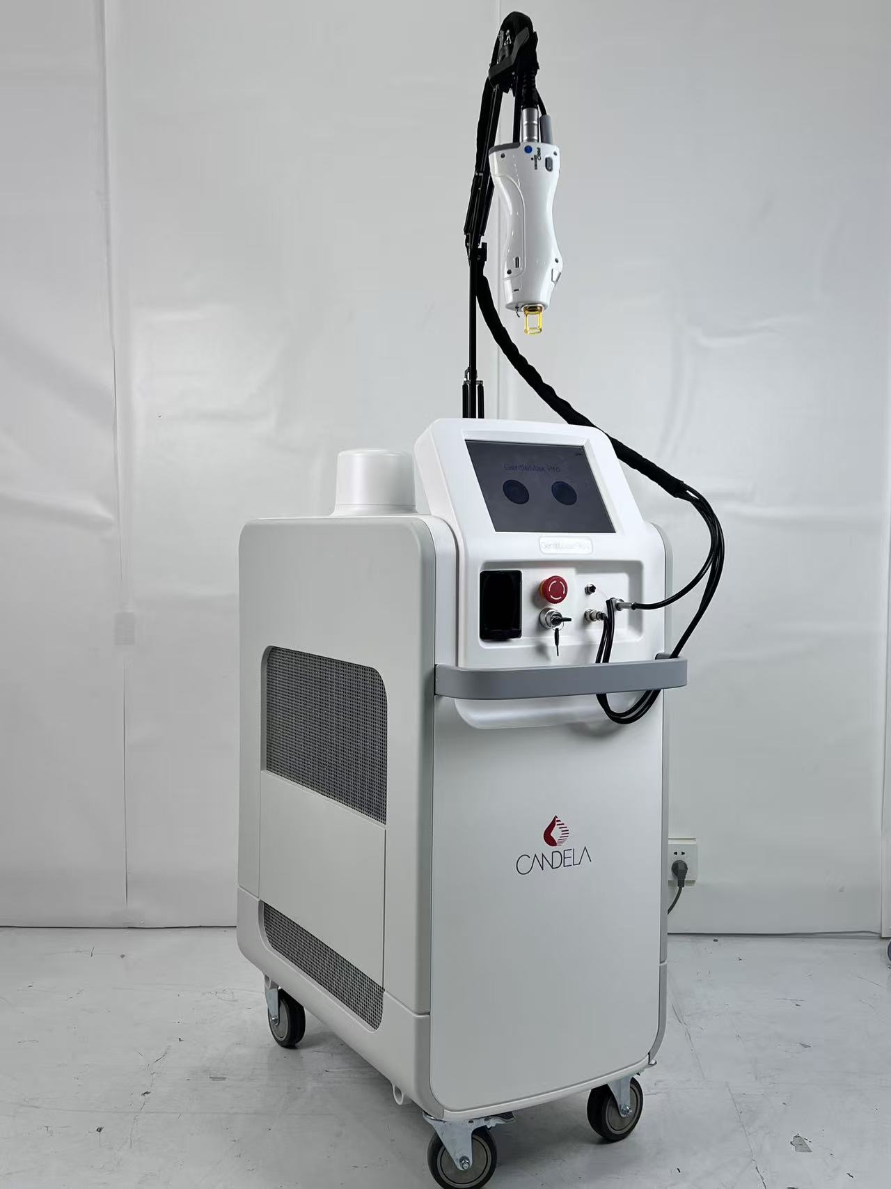 เครื่องเลเซอร์กำจัดขนแบบสองควา - Alexandrite Laser Hair Removal Machine บทวิจารณ์และราคา